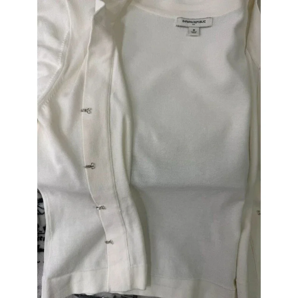 Banana Republic Ivory 100% Cotton Puff Sleeve Split Neck Knit Top Size M